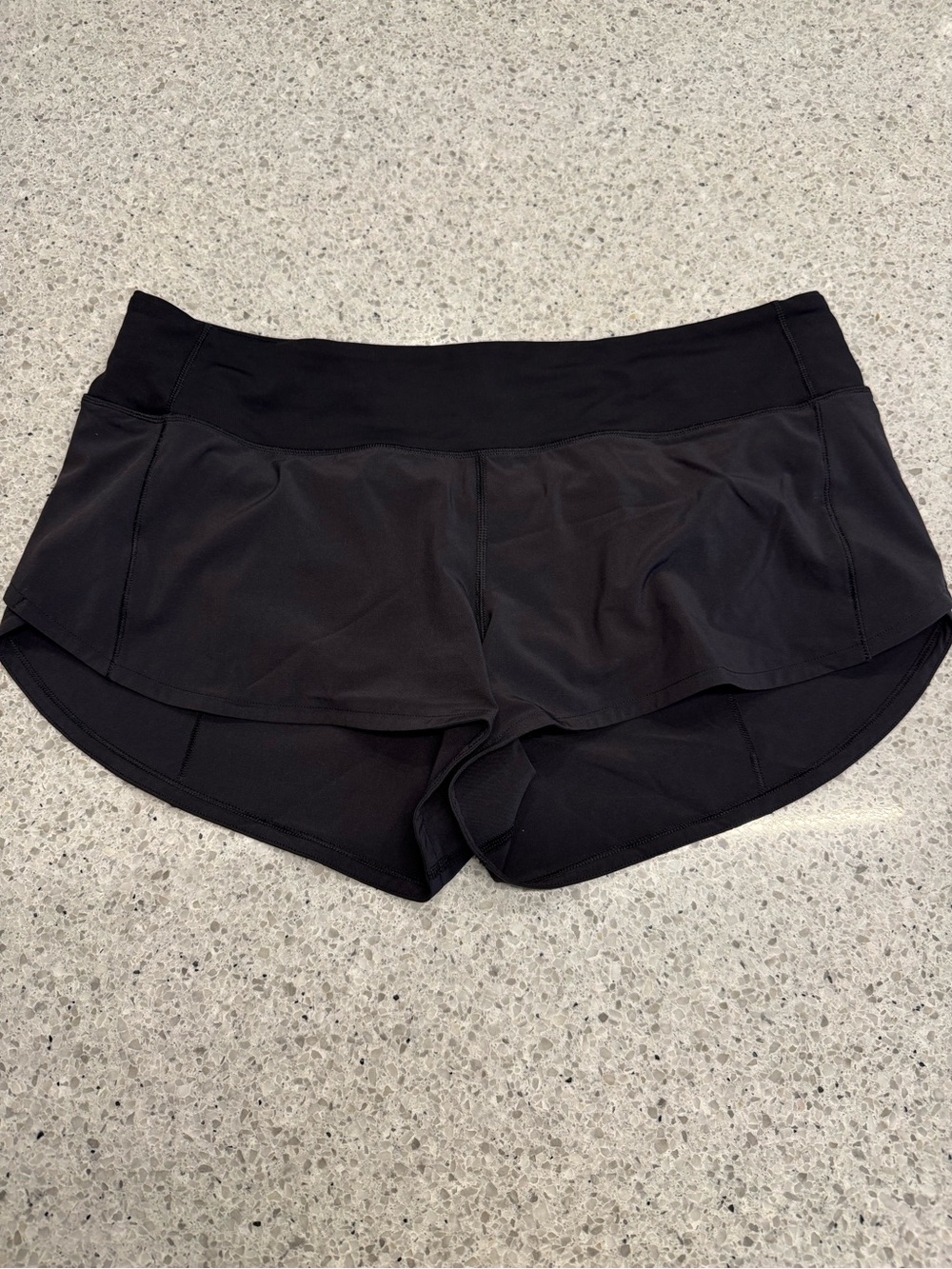 NWOT Women’s LuluLemon Speed Up Low-Rise Black Shorts